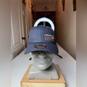 New Red Bull Racing Puma Team Baseball Hat
- NAVY